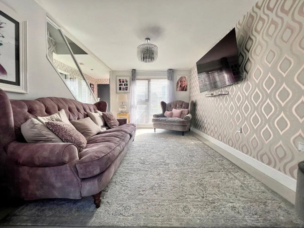Middleton Little Road, Allerton Bywater, WF10, photo 3