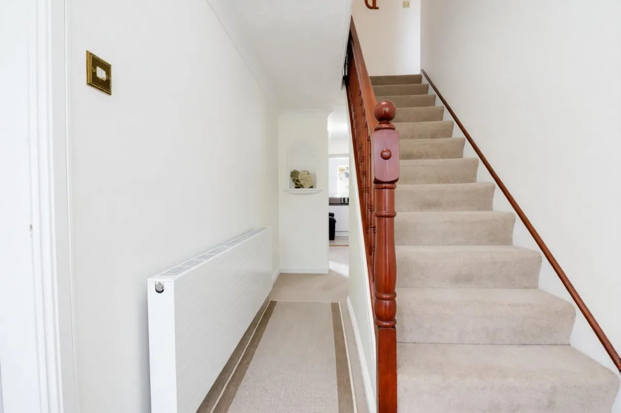 Essex Drive, Stoke-On-Trent, photo 10