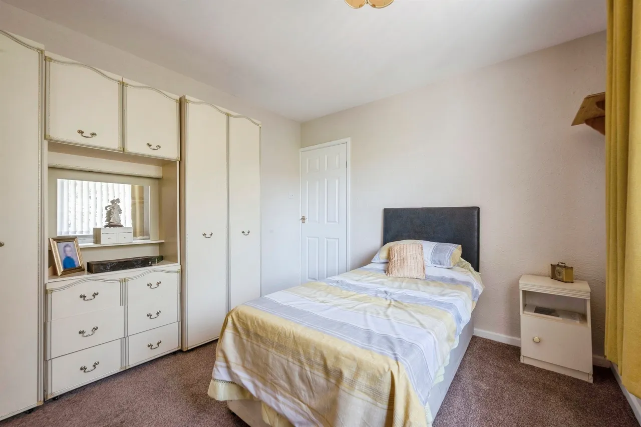 Doncaster Road, Mexborough, photo 11