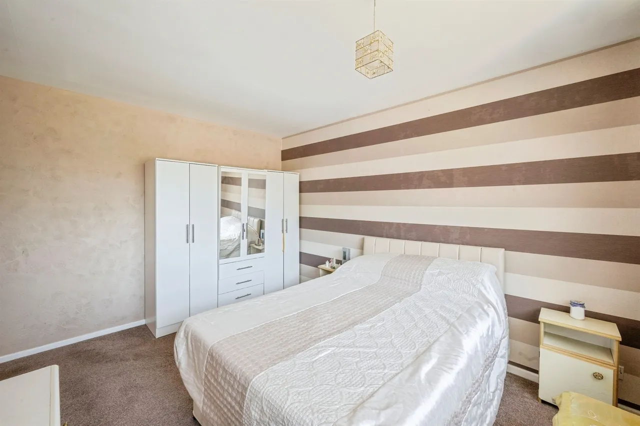 Doncaster Road, Mexborough, photo 10