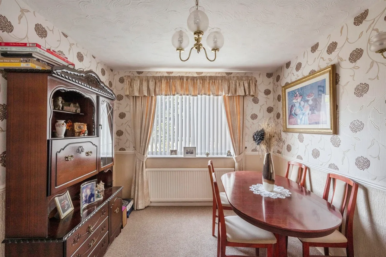 Doncaster Road, Mexborough, photo 8