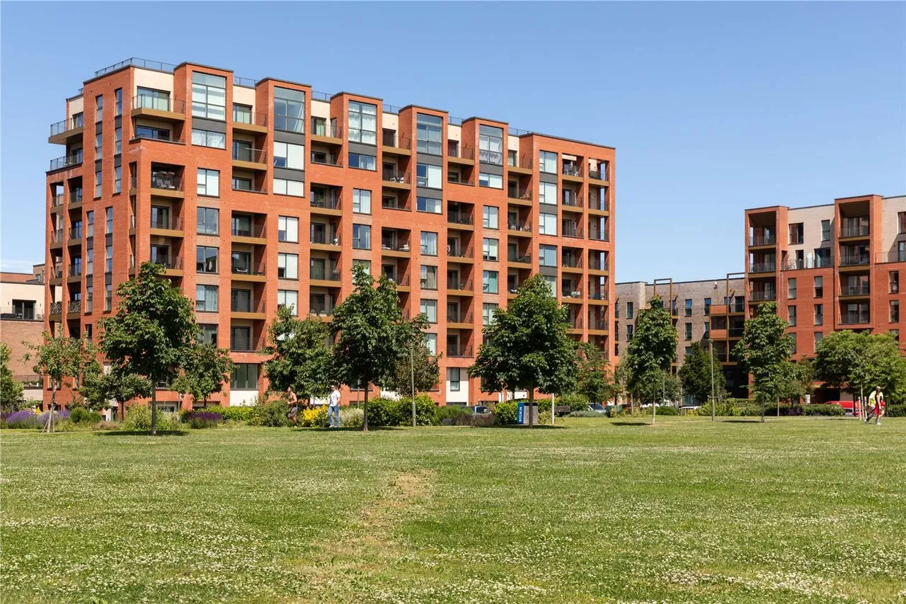 1 bed new development for sale, Colindale Gardens, London, NW9