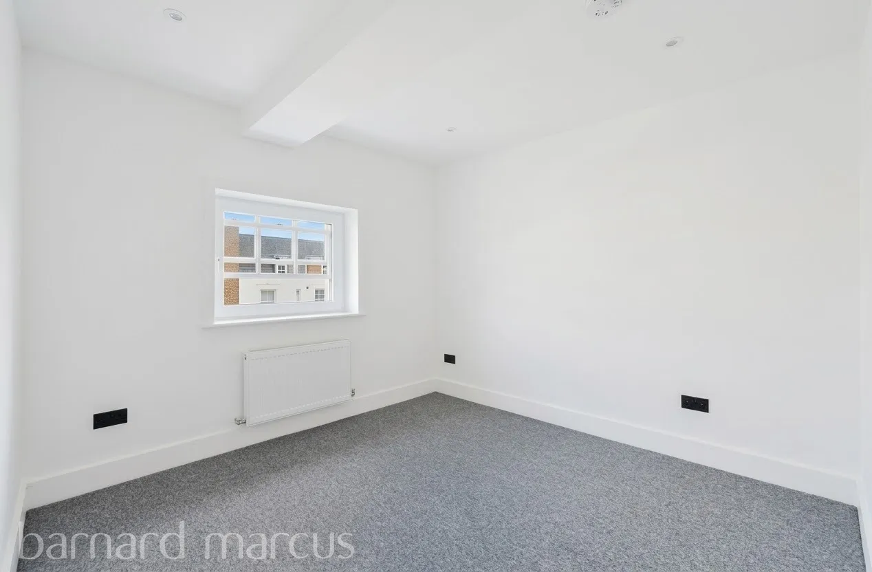 High Street, Dorking, RH4, photo 6