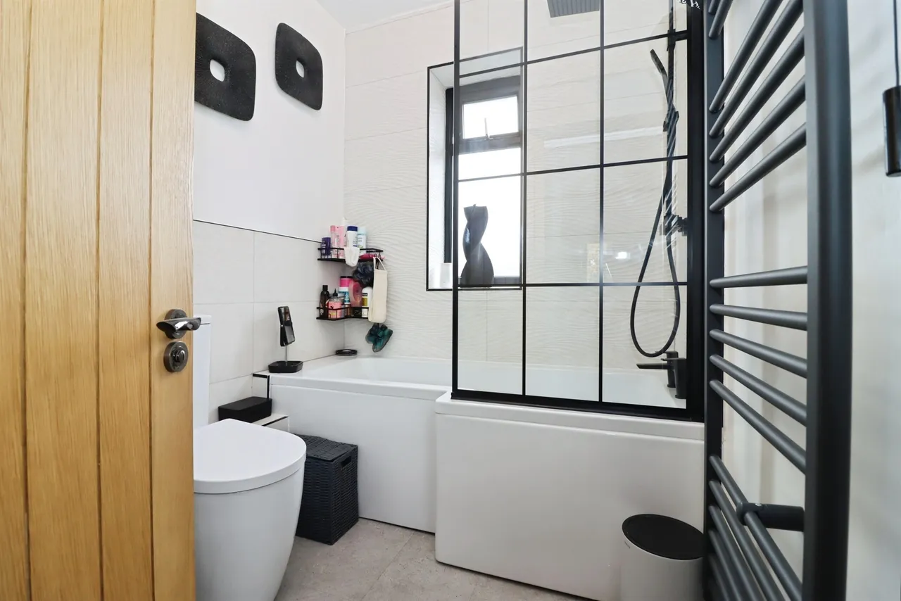 Redvers Buller Road, Chesterfield, photo 12