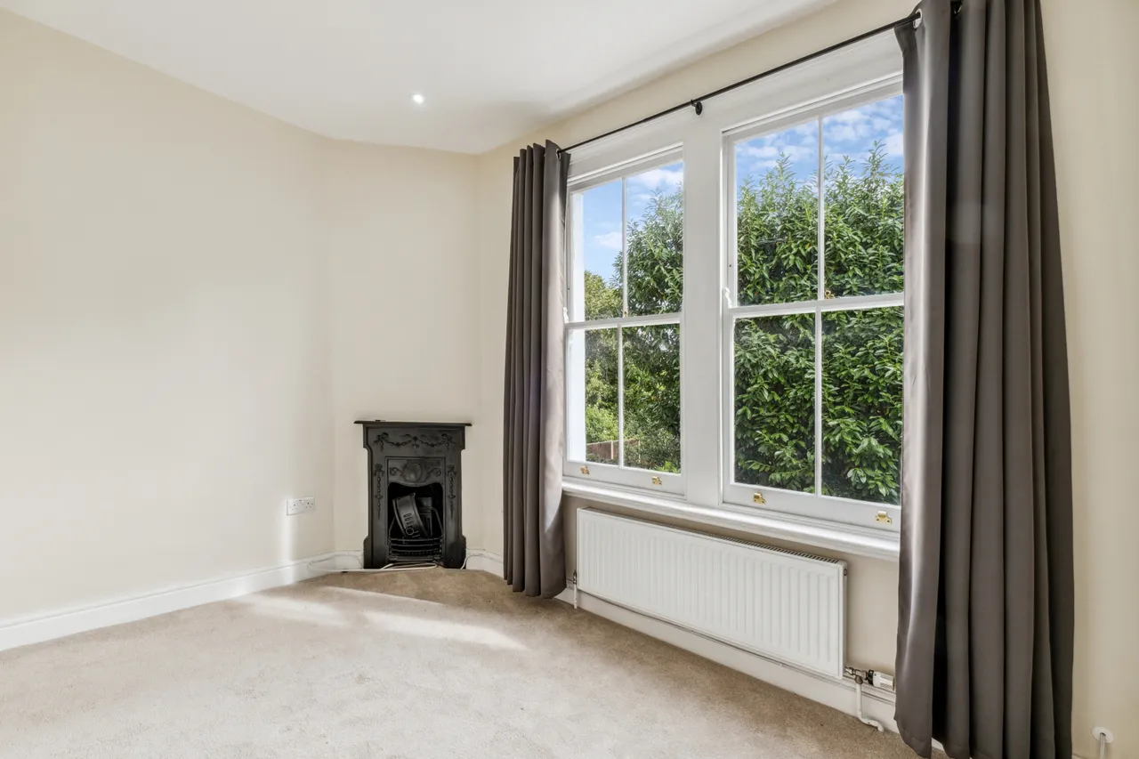 St. Ann's Hill, London, SW18, photo 10