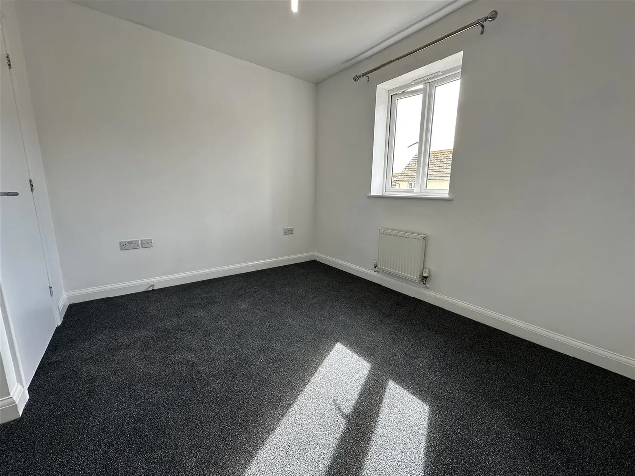 Pavilions Close, Brixham, photo 5