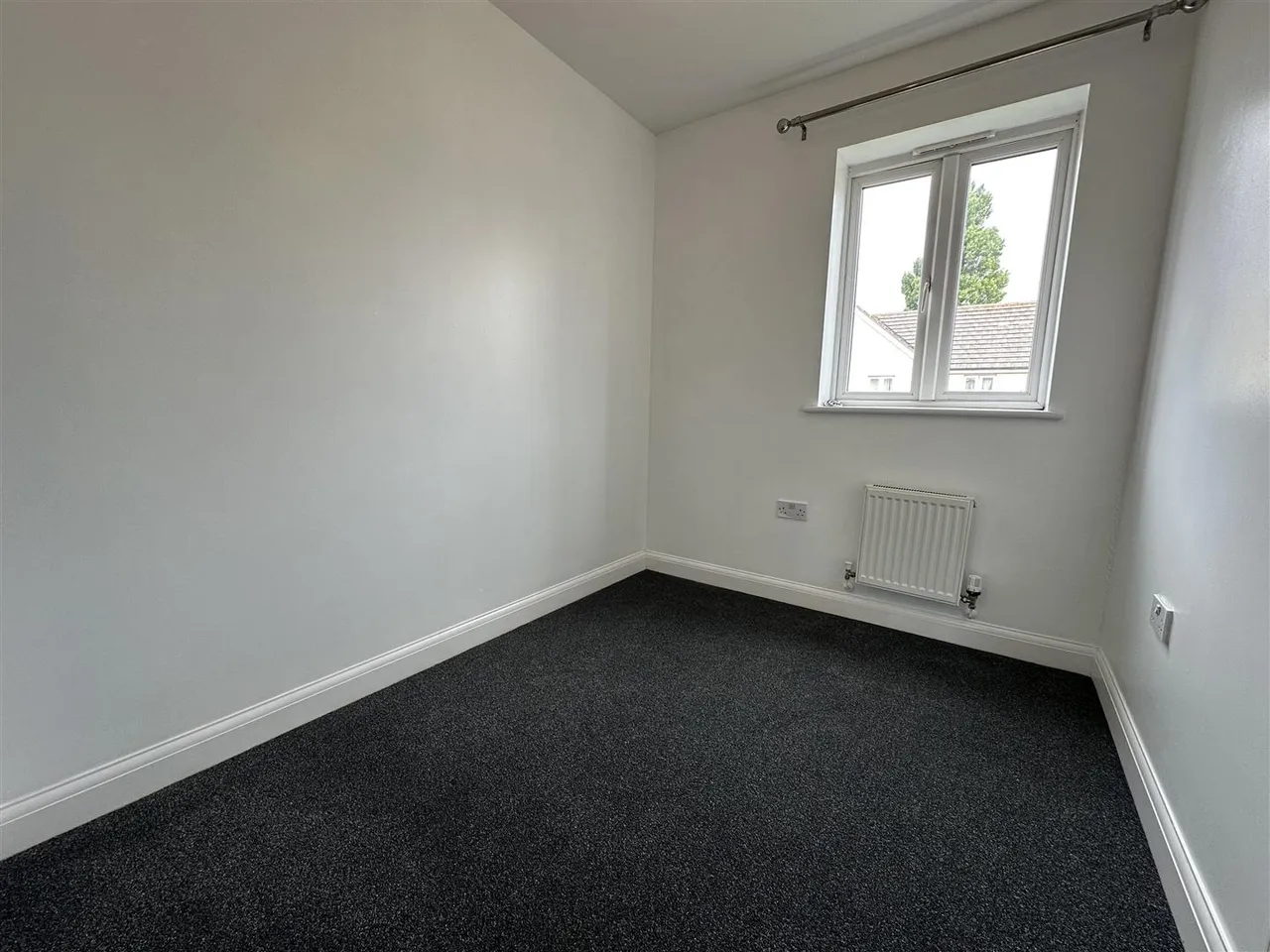 Pavilions Close, Brixham, photo 8