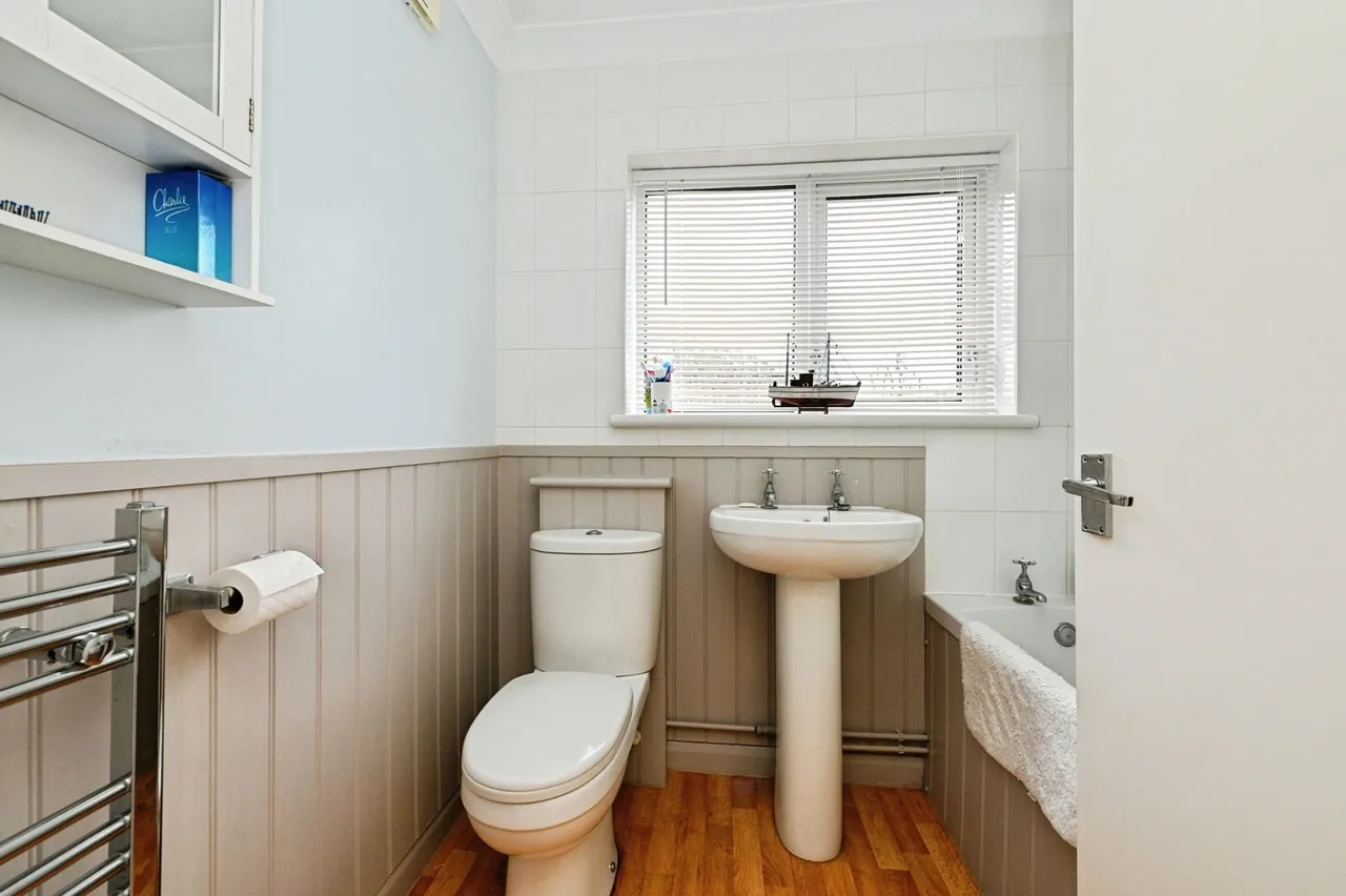 Lynn Road, Ingoldisthorpe, King's Lynn, Norfolk, PE31, photo 15