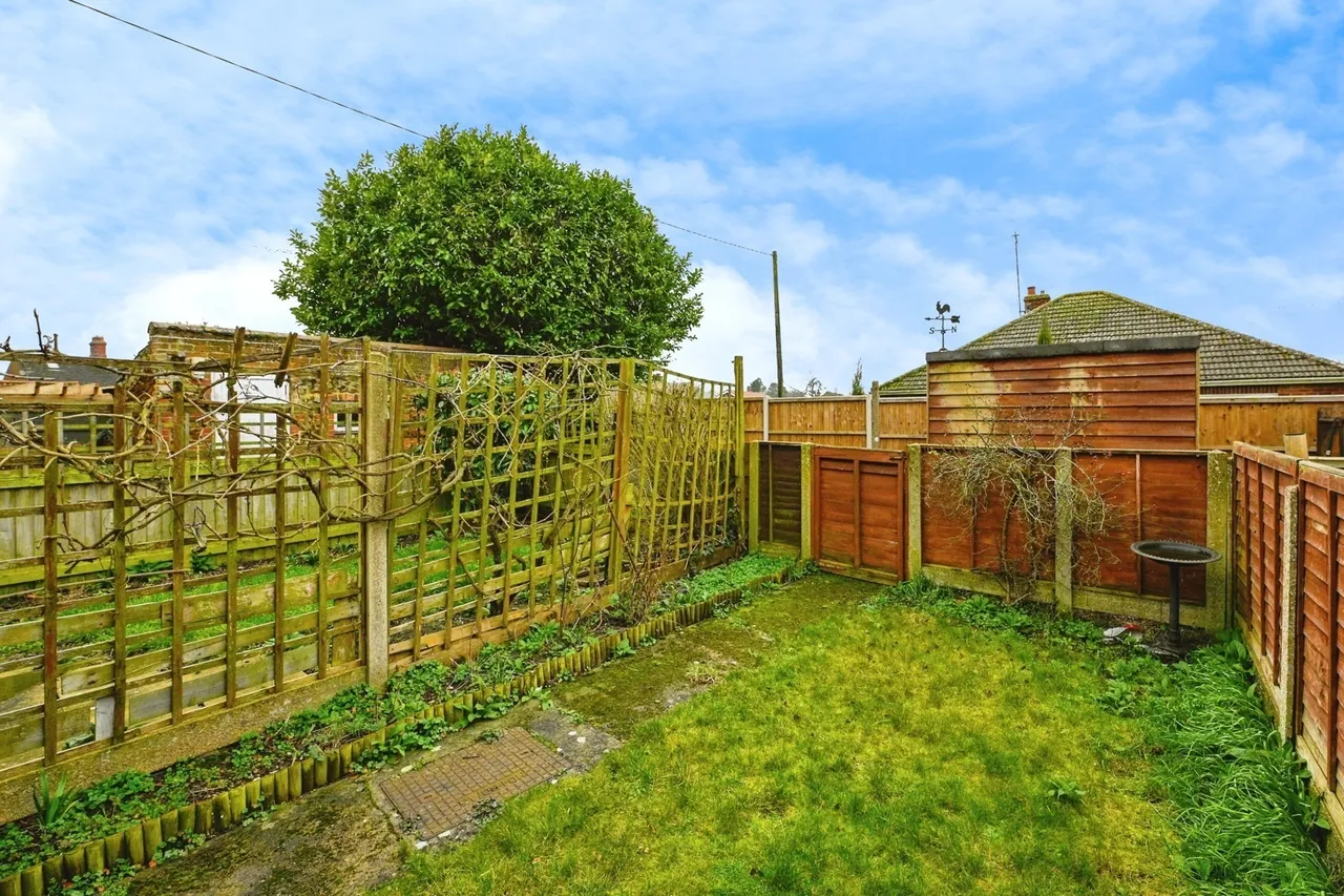 Lynn Road, Ingoldisthorpe, King's Lynn, Norfolk, PE31, photo 4