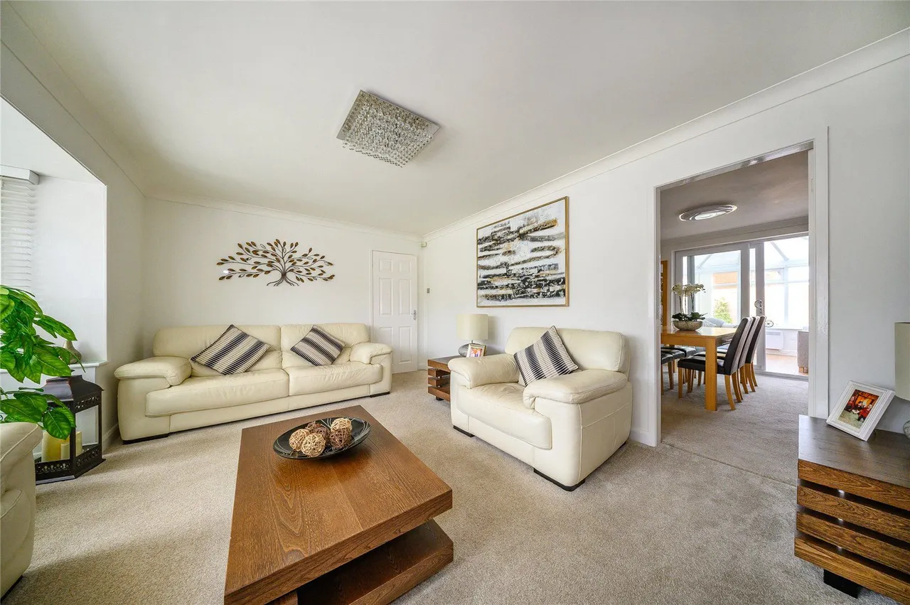 Hill Top Lane, Tingley, WF3, photo 26