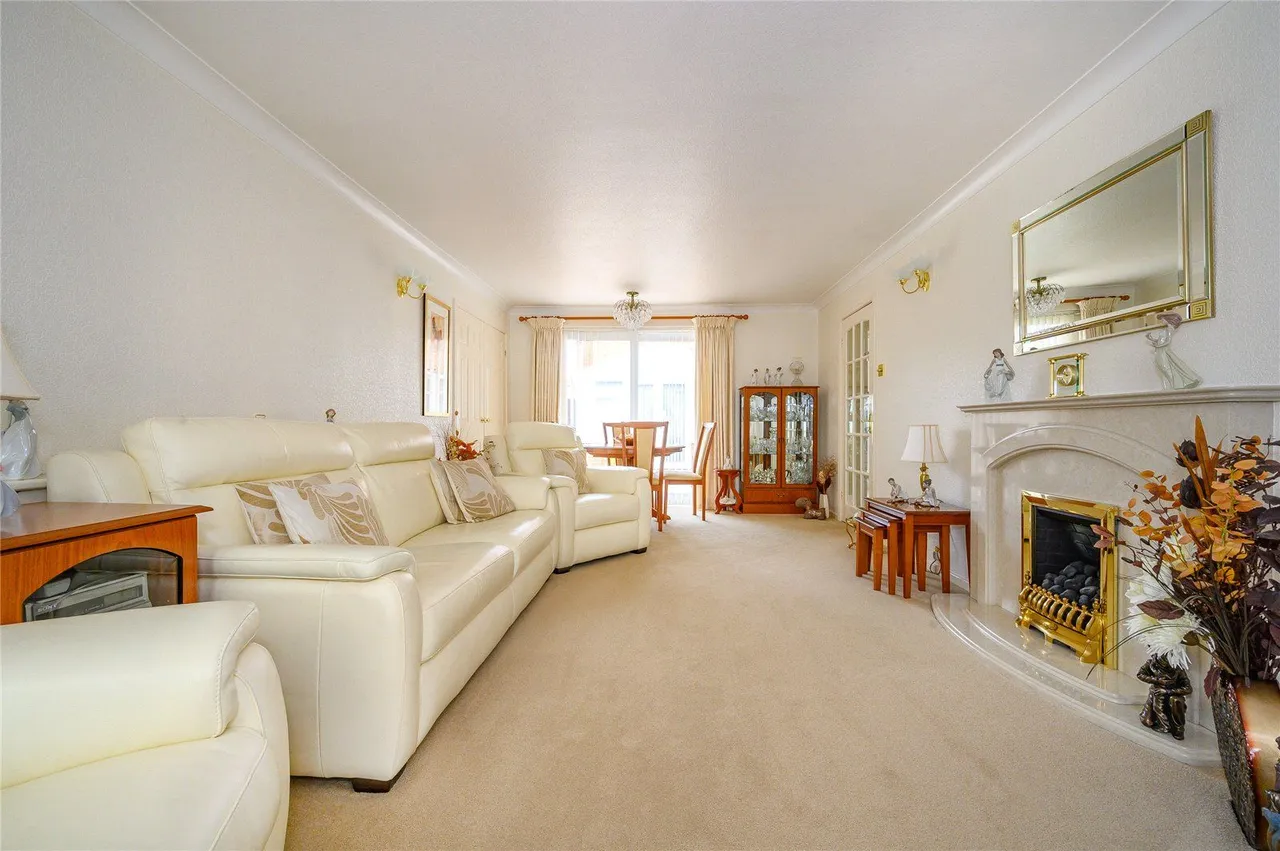 Hill Top Lane, Tingley, WF3, photo 18