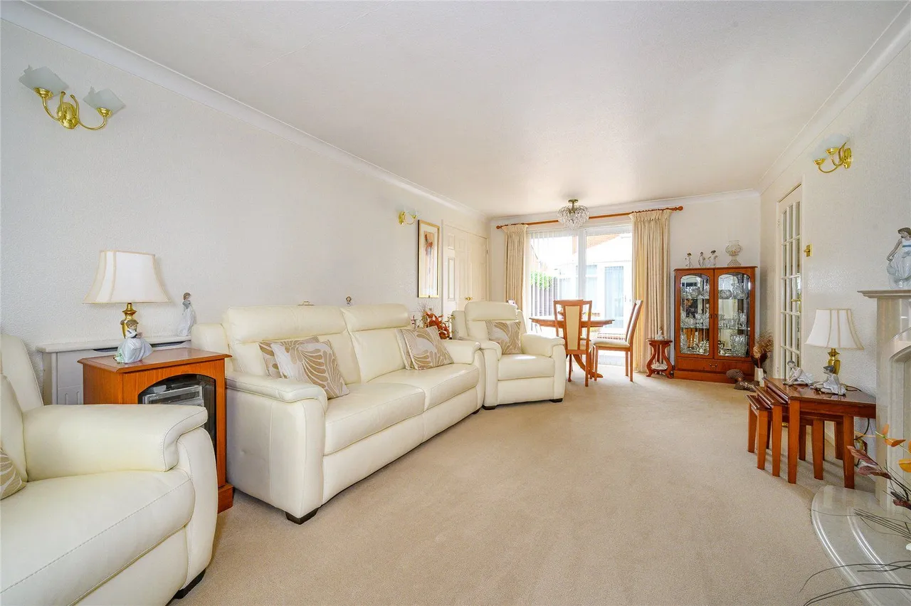 Hill Top Lane, Tingley, WF3, photo 19
