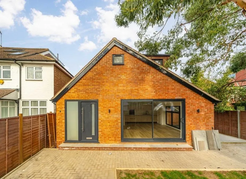 3 bed house for sale, Hathaway Gardens, West Ealing, W13