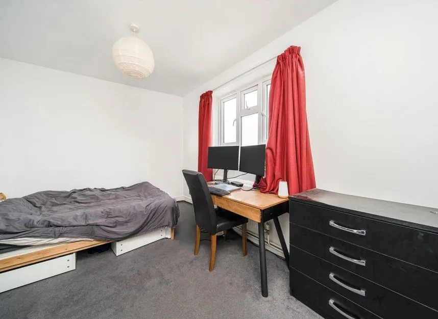 Whiston Road, Bethnal Green, E2, photo 7
