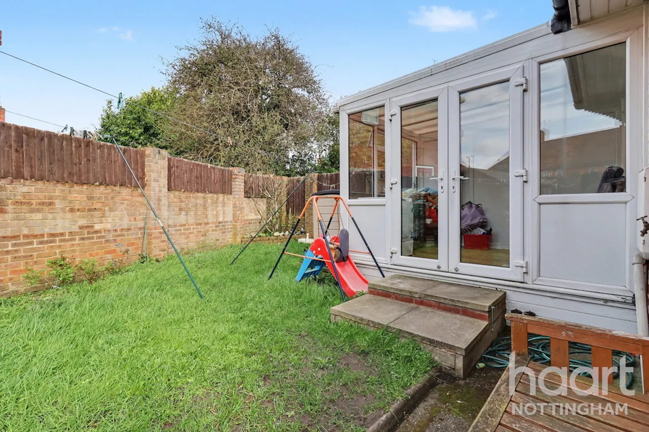 Reydon Drive, Whitemoor, NG8, photo 9