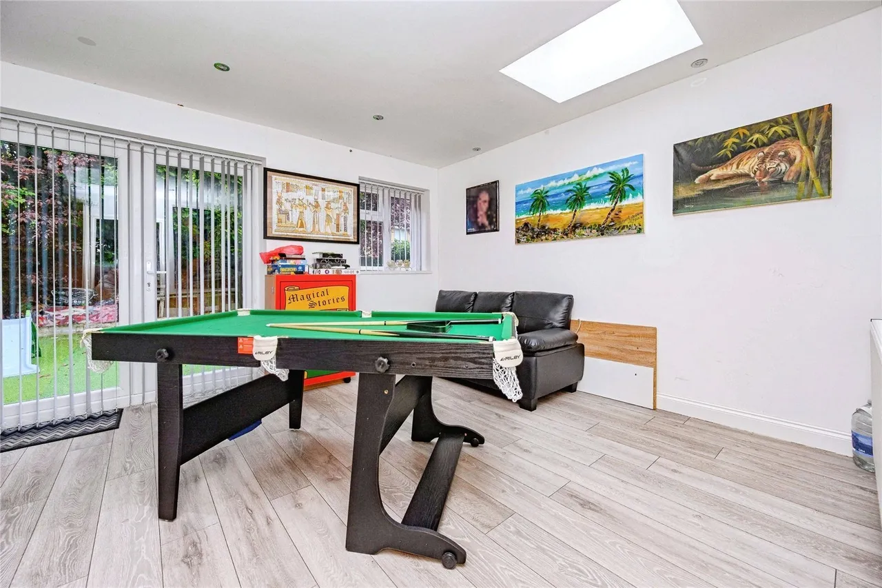 Longbrooke, Houghton Regis, Dunstable, Bedfordshire, LU5, photo 4