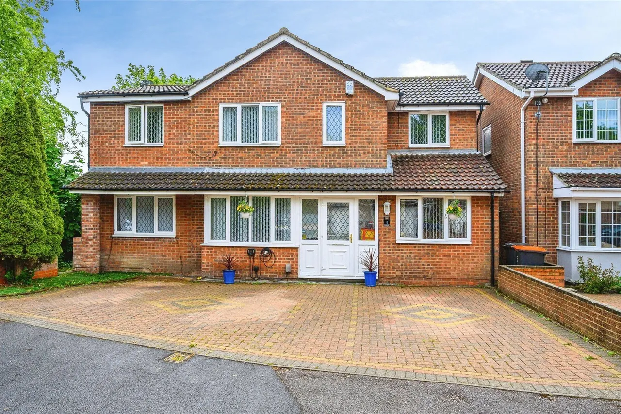 Longbrooke, Houghton Regis, Dunstable, Bedfordshire, LU5, photo 24