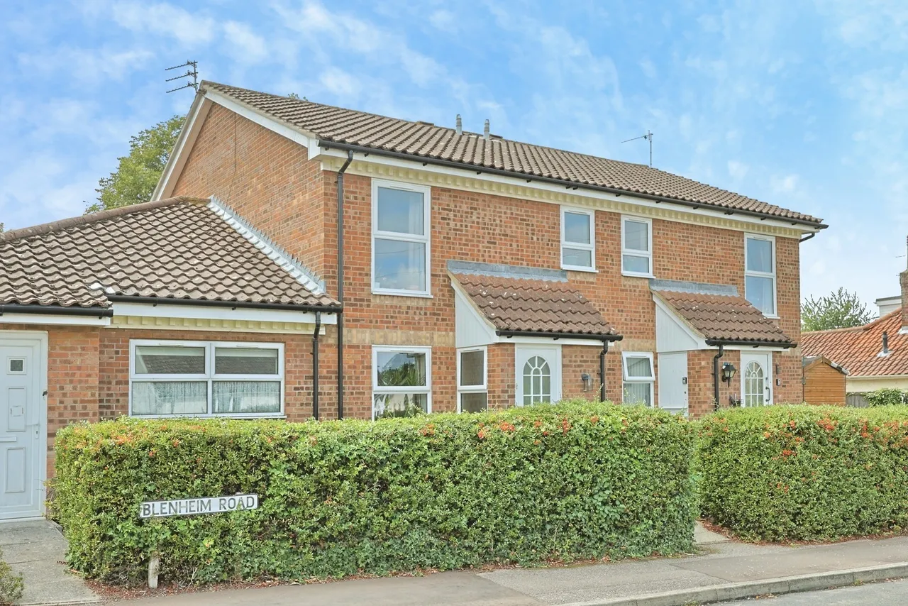 1 bed flat for sale — Marlborough Court, Norwich, Norfolk, NR7