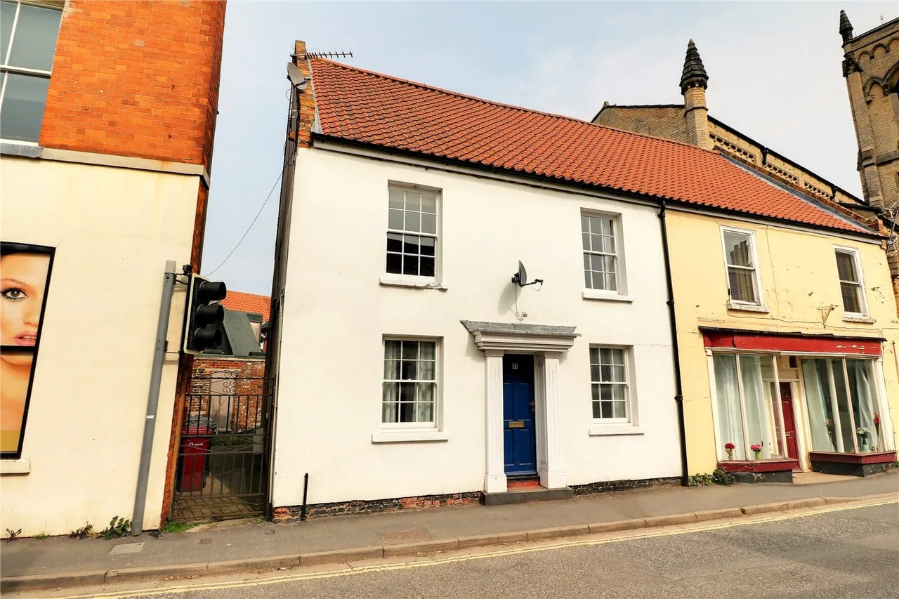 2 bed flat for sale, Bigby Street, Brigg, DN20