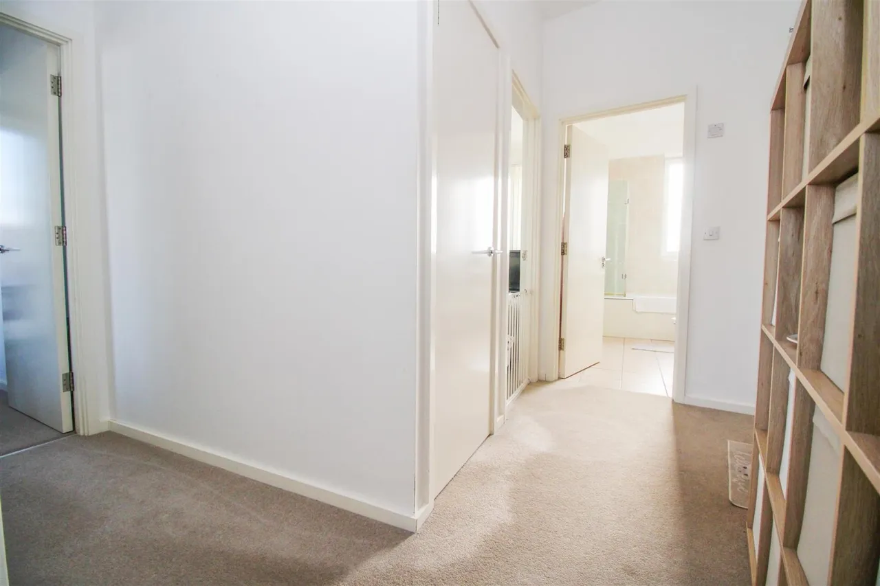 Braggowens Ley, Newhall, CM17, photo 11