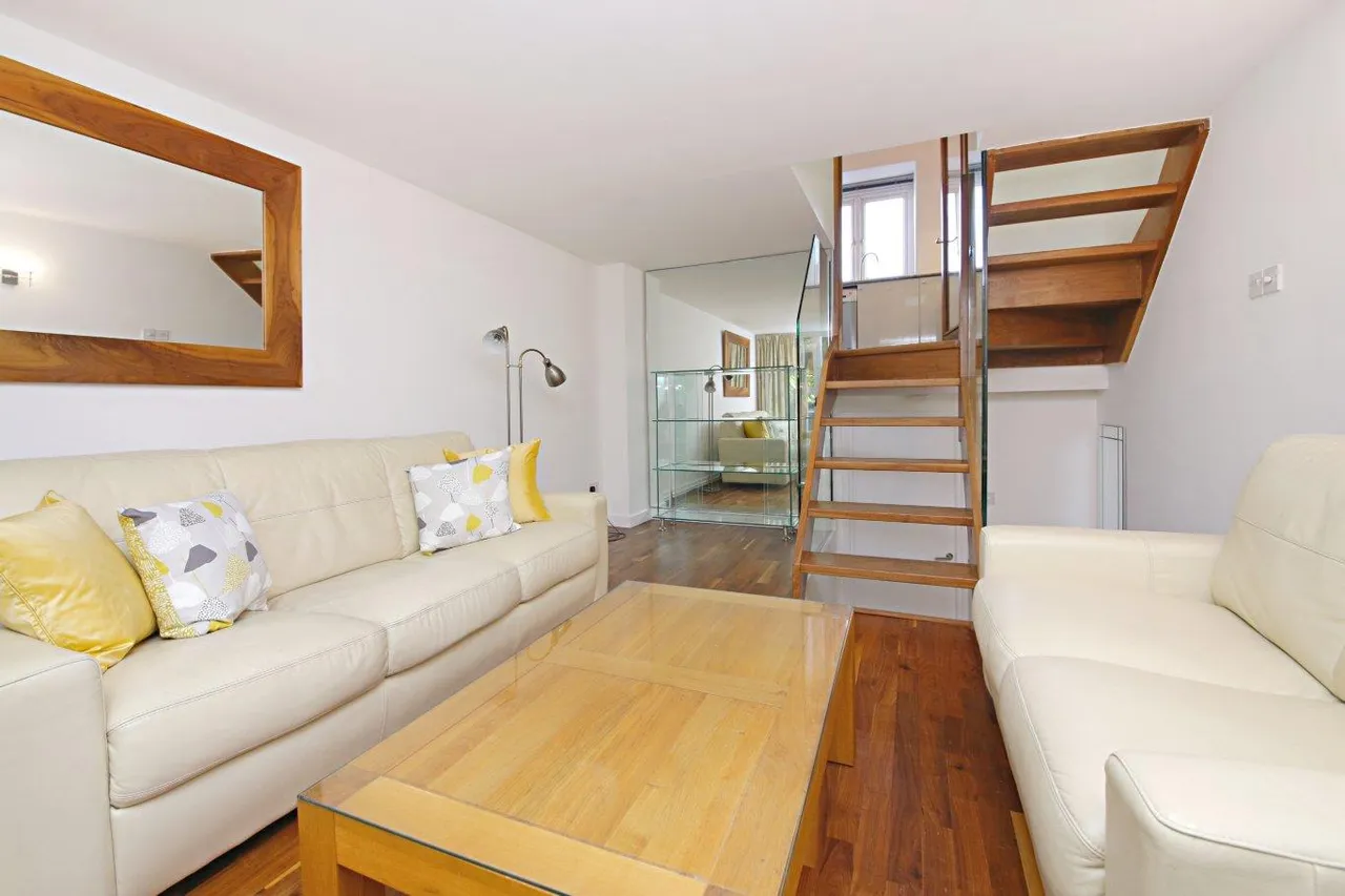 Mulberry Close, London, NW3, photo 8