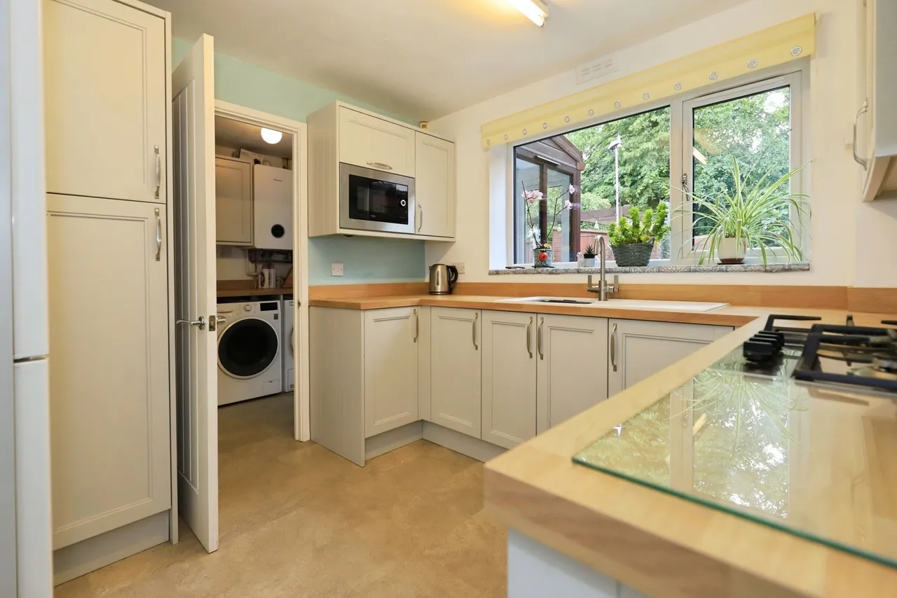 Kings Road, Kidderminster, DY11, photo 5