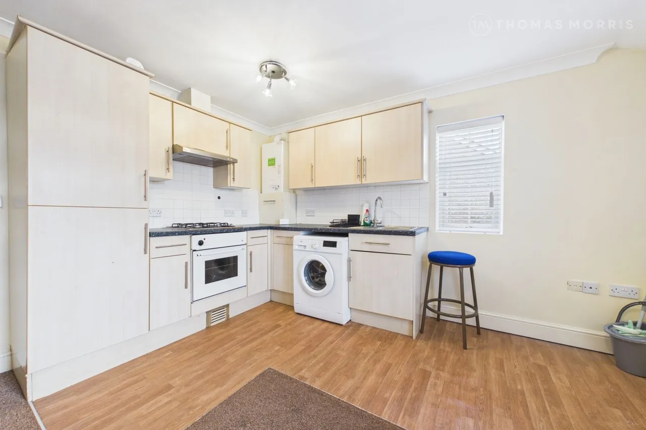 1 bed flat to rent, Kneesworth Street, Royston, SG8
