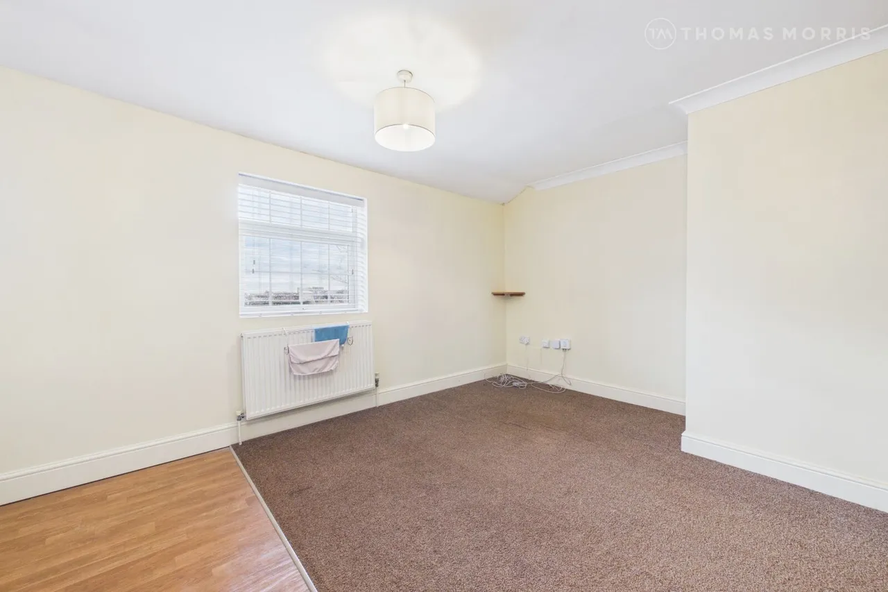 Kneesworth Street, Royston, SG8, photo 4