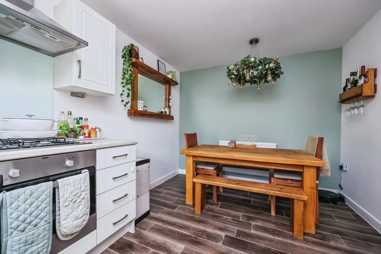 Askew Road, Linby, Nottingham, Nottinghamshire, NG15, photo 4