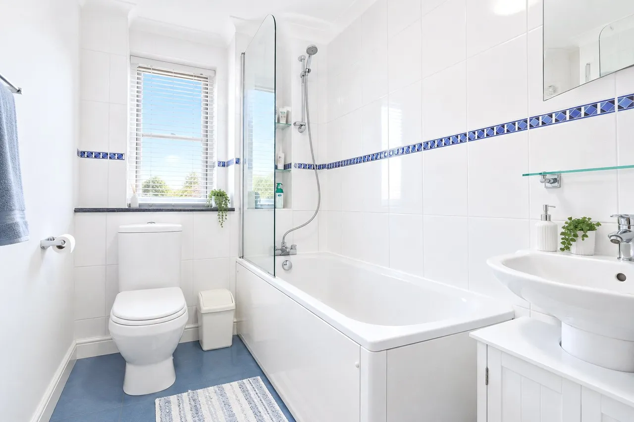 Tamworth Drive, Fleet, GU51, photo 6