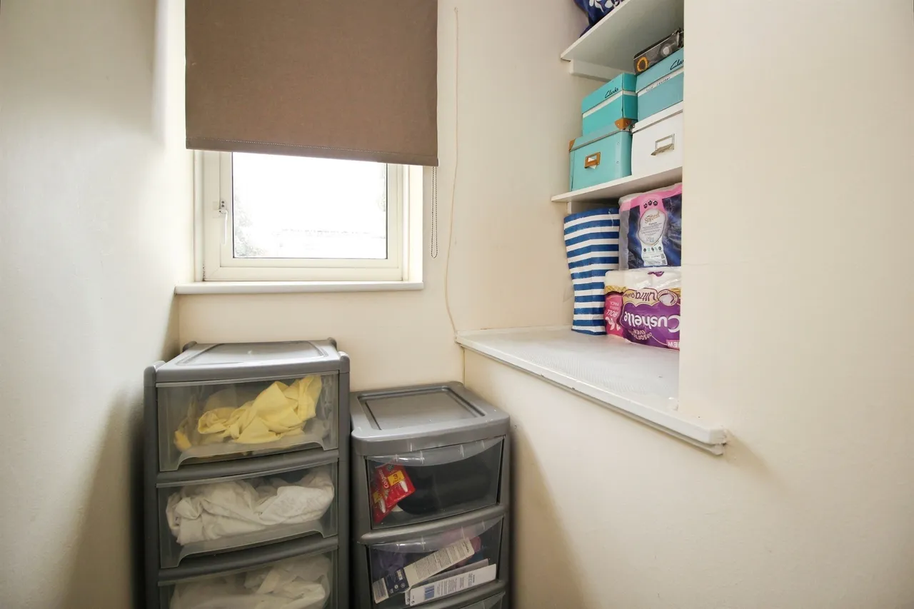 Ring Road, Middleton, Leeds, photo 12