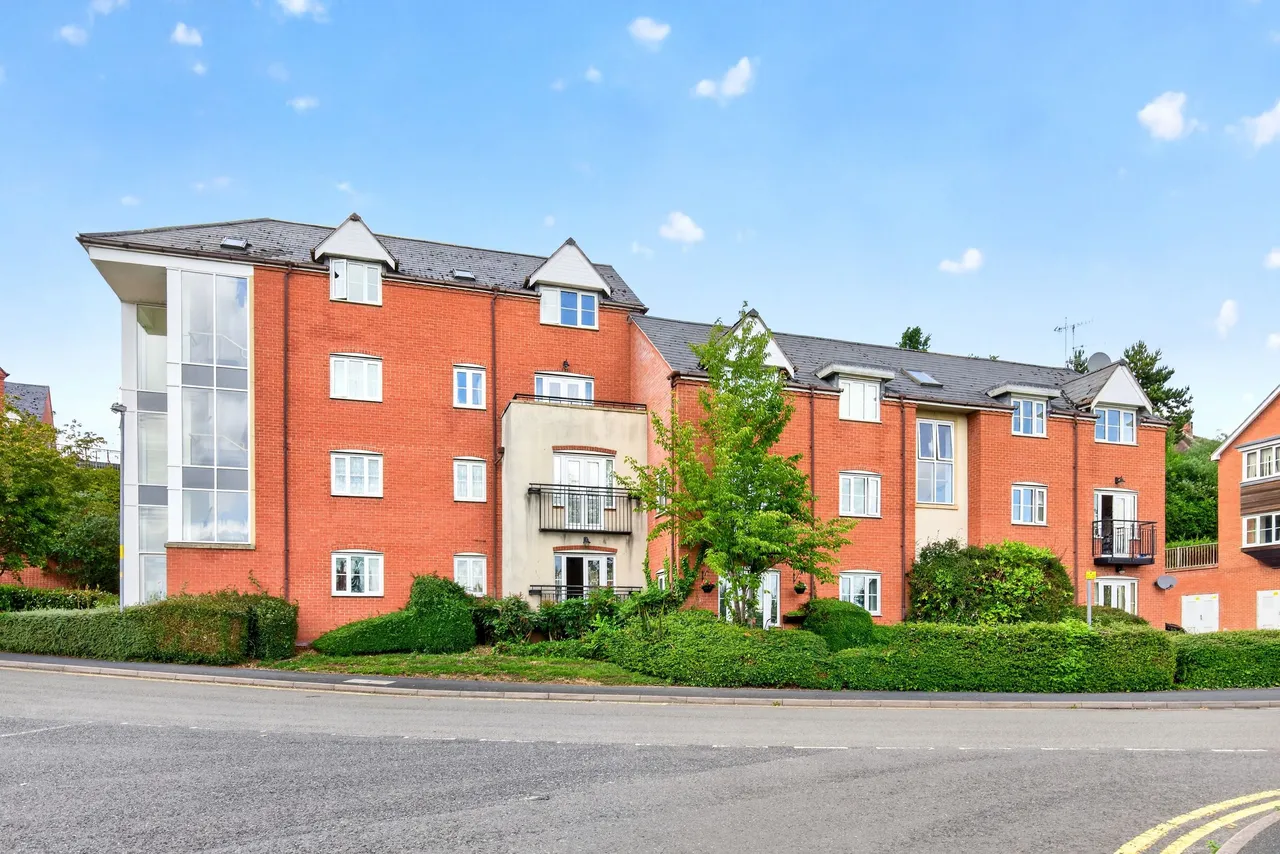 1 bed flat for sale — Common Road, Evesham, WR11