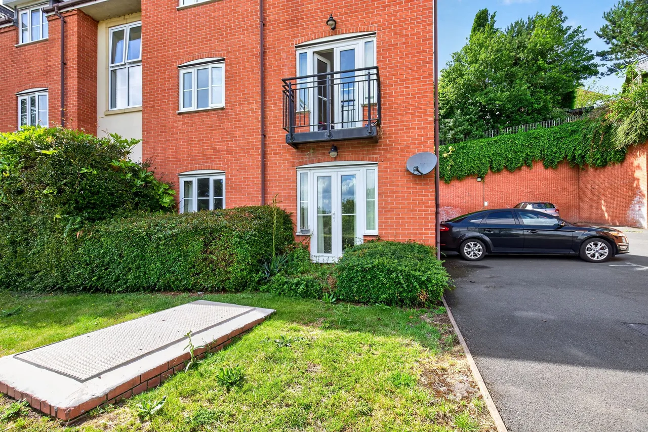 Common Road, Evesham, WR11, photo 4