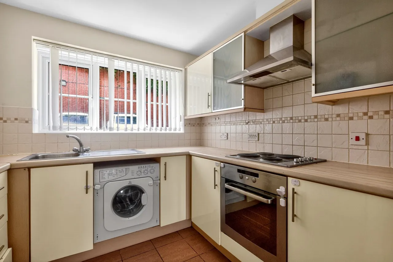 Common Road, Evesham, WR11, photo 2