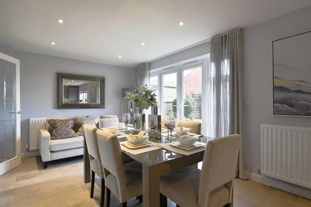 Irthlingborough Road North, Wellingborough, NN8, photo 5