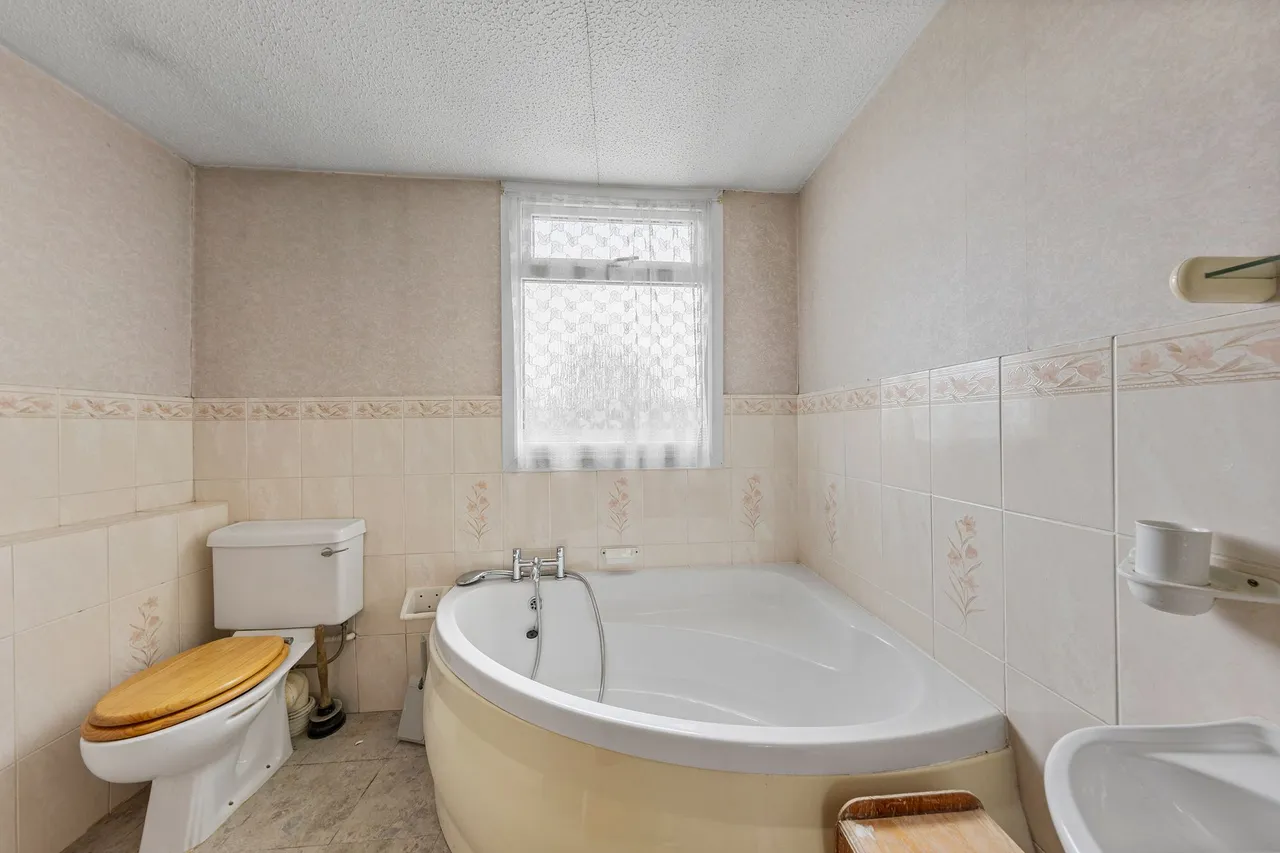 Warrington Road, Risley, Warrington, Warrington, WA3 6AH, photo 16