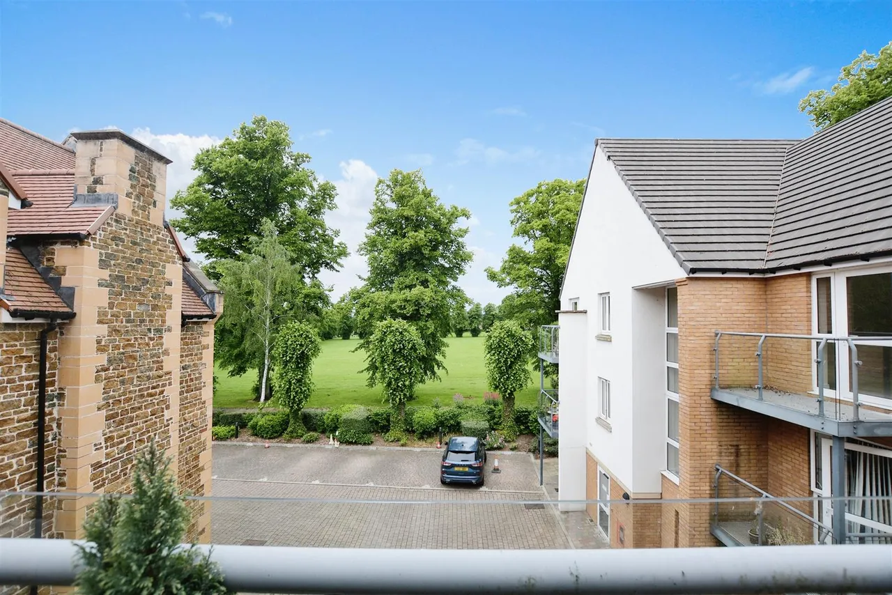 1 bed flat for sale, Welford Road, Northampton, NN2