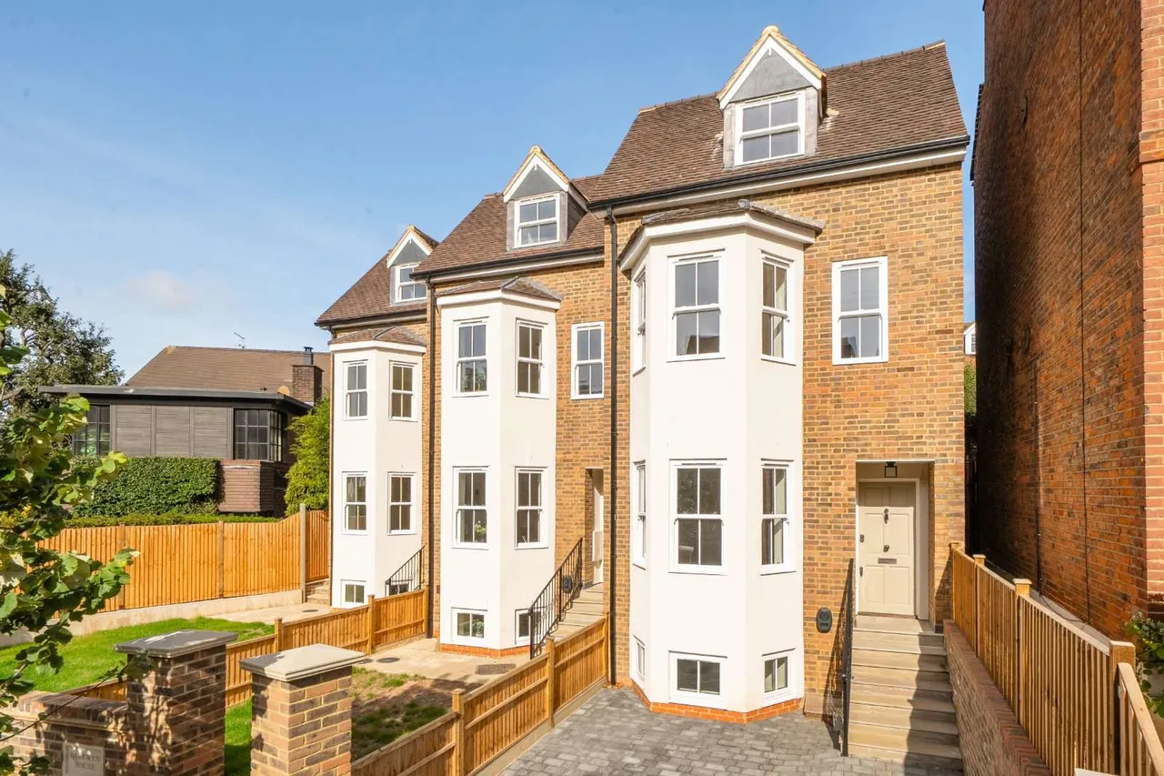 Platts Lane, London, NW3, photo 14