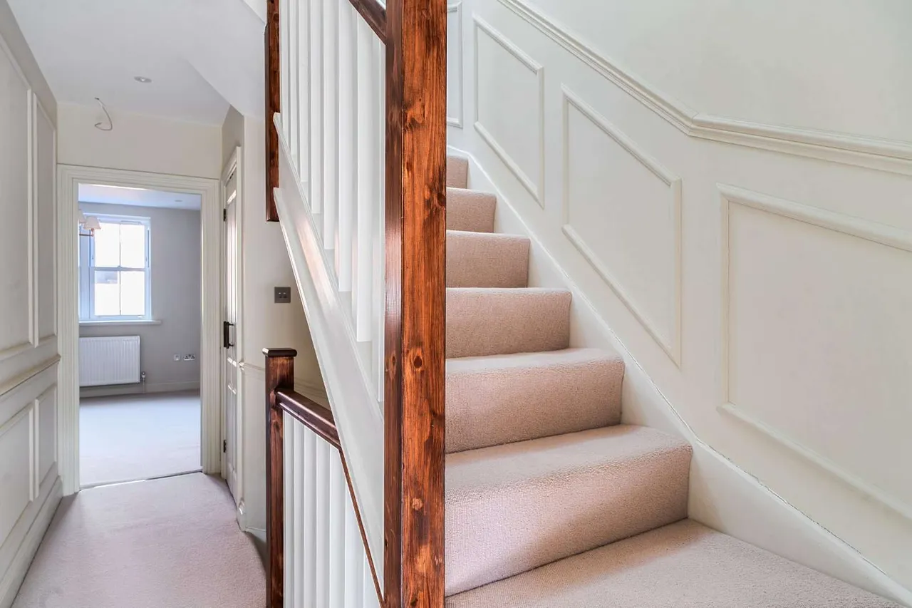 Platts Lane, London, NW3, photo 8