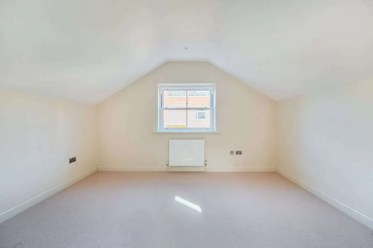 Platts Lane, London, NW3, photo 7