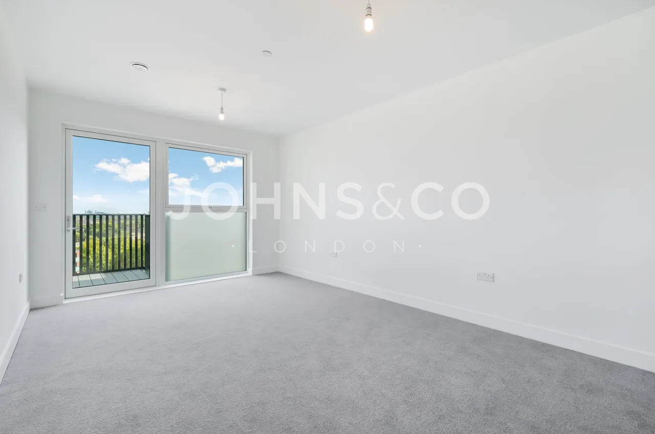 Kew Bridge Rise, Kew Bridge, TW8, photo 5