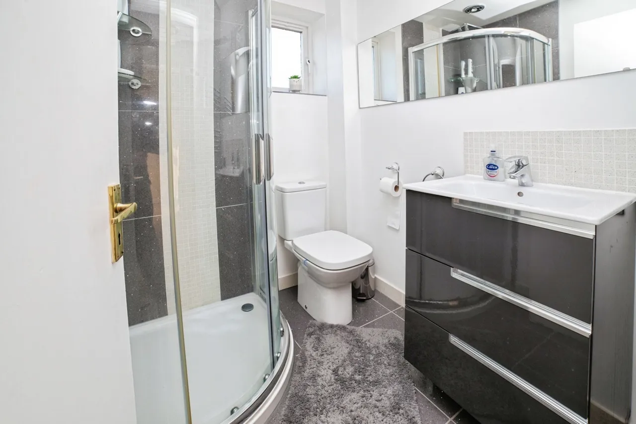 Greenacres, Kirkby-in-Ashfield, NG17, photo 13