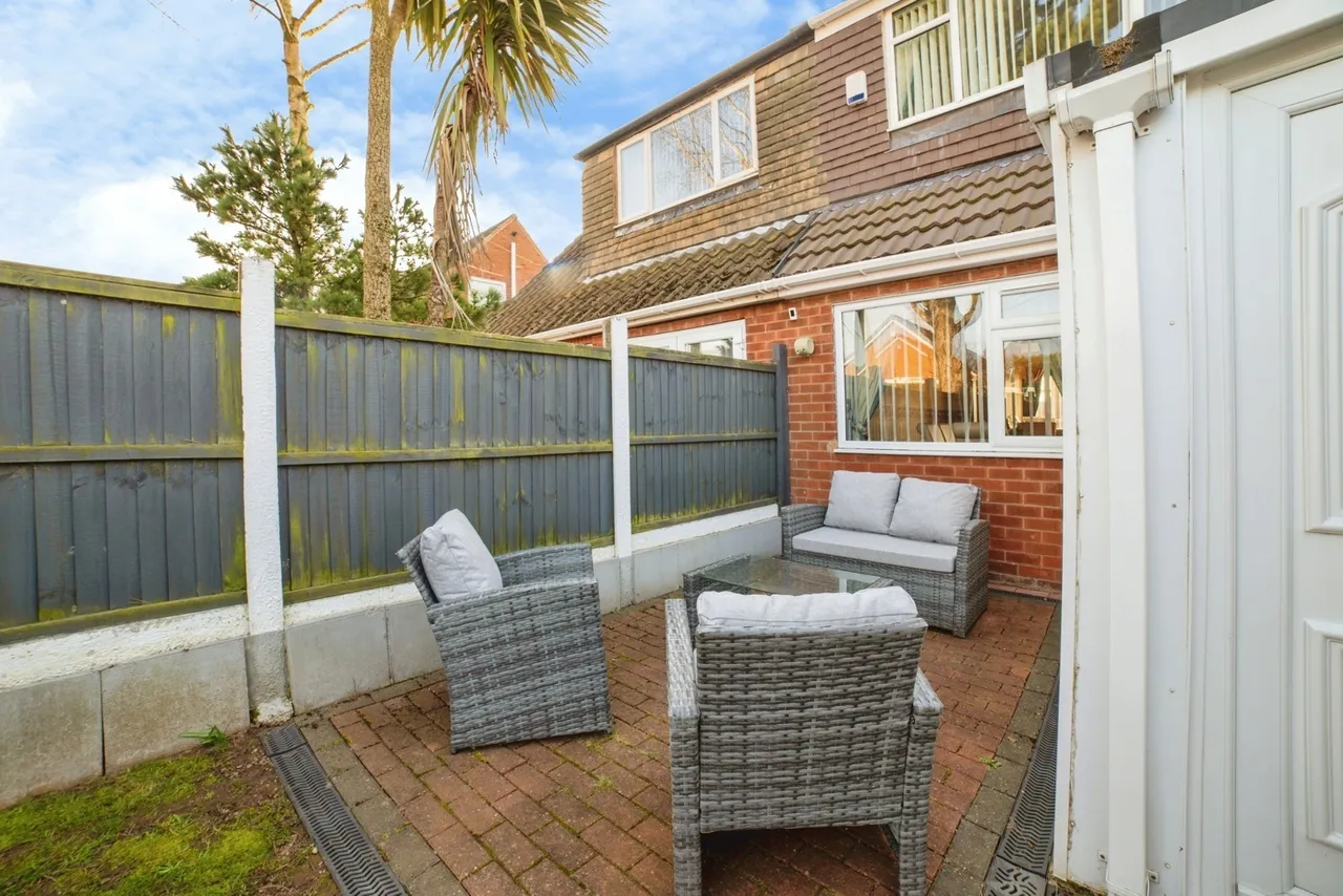 Greenacres, Kirkby-in-Ashfield, NG17, photo 25