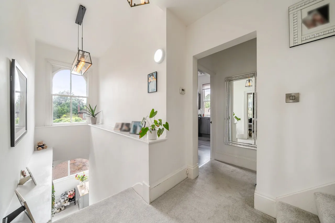 Knutsford Road, Wilmslow, photo 5