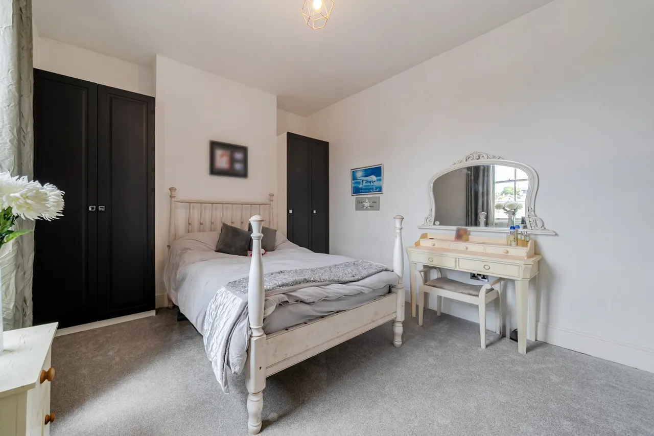 Knutsford Road, Wilmslow, photo 4