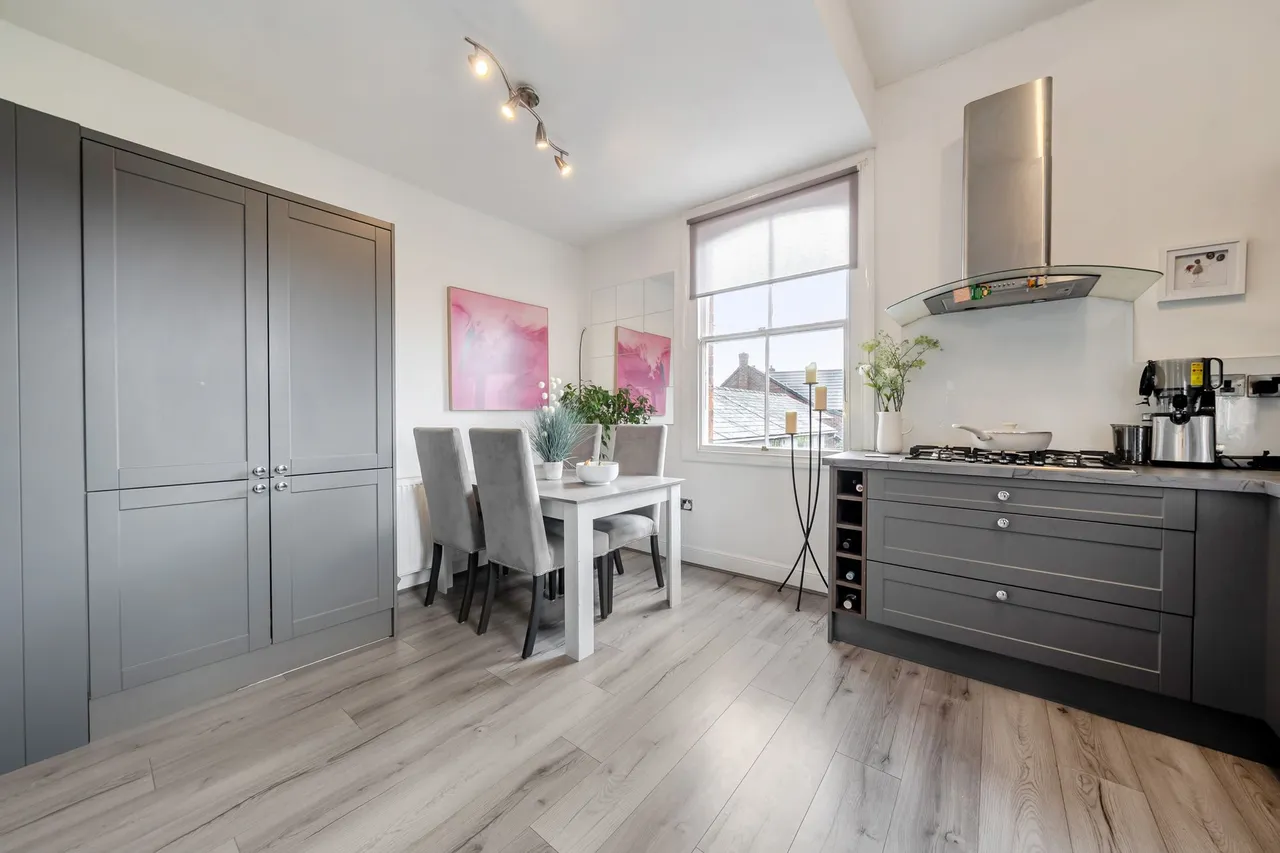 Knutsford Road, Wilmslow, photo 9