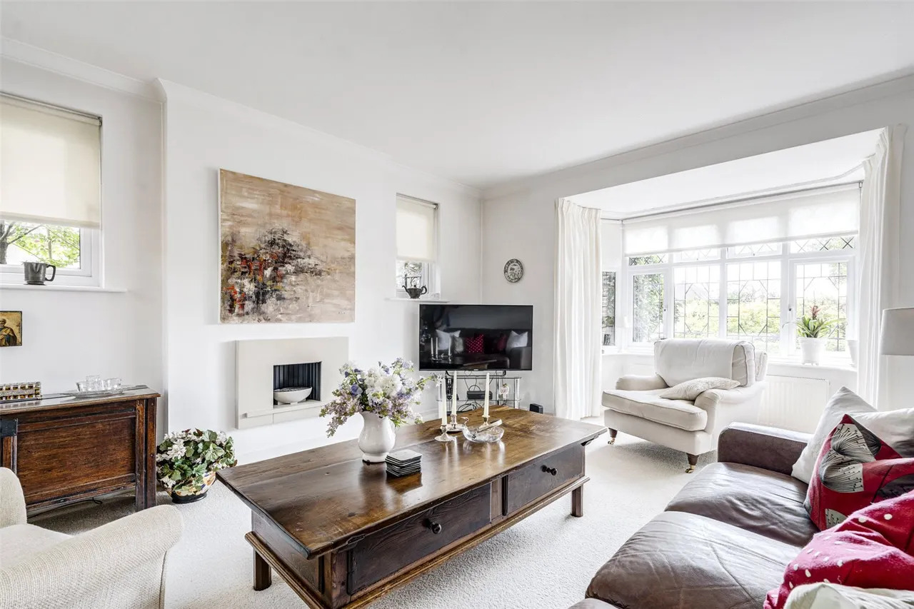 Offington Avenue, Offington, BN14, photo 2