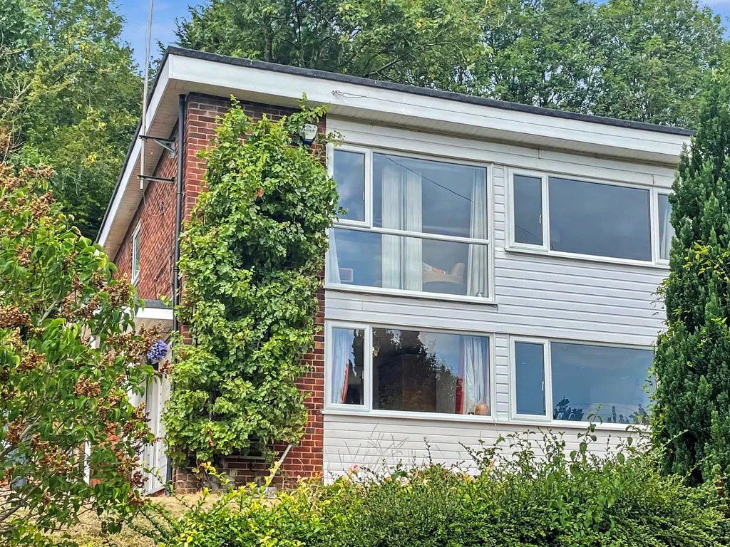 3 bed house for sale — Combe Rise, High Wycombe HP12 4JE