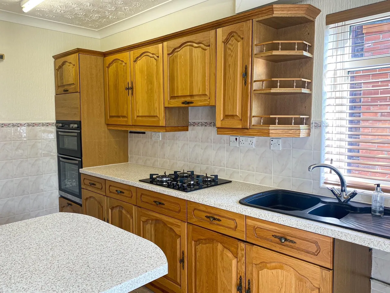 Buckingham Avenue, Scunthorpe, DN15, photo 2