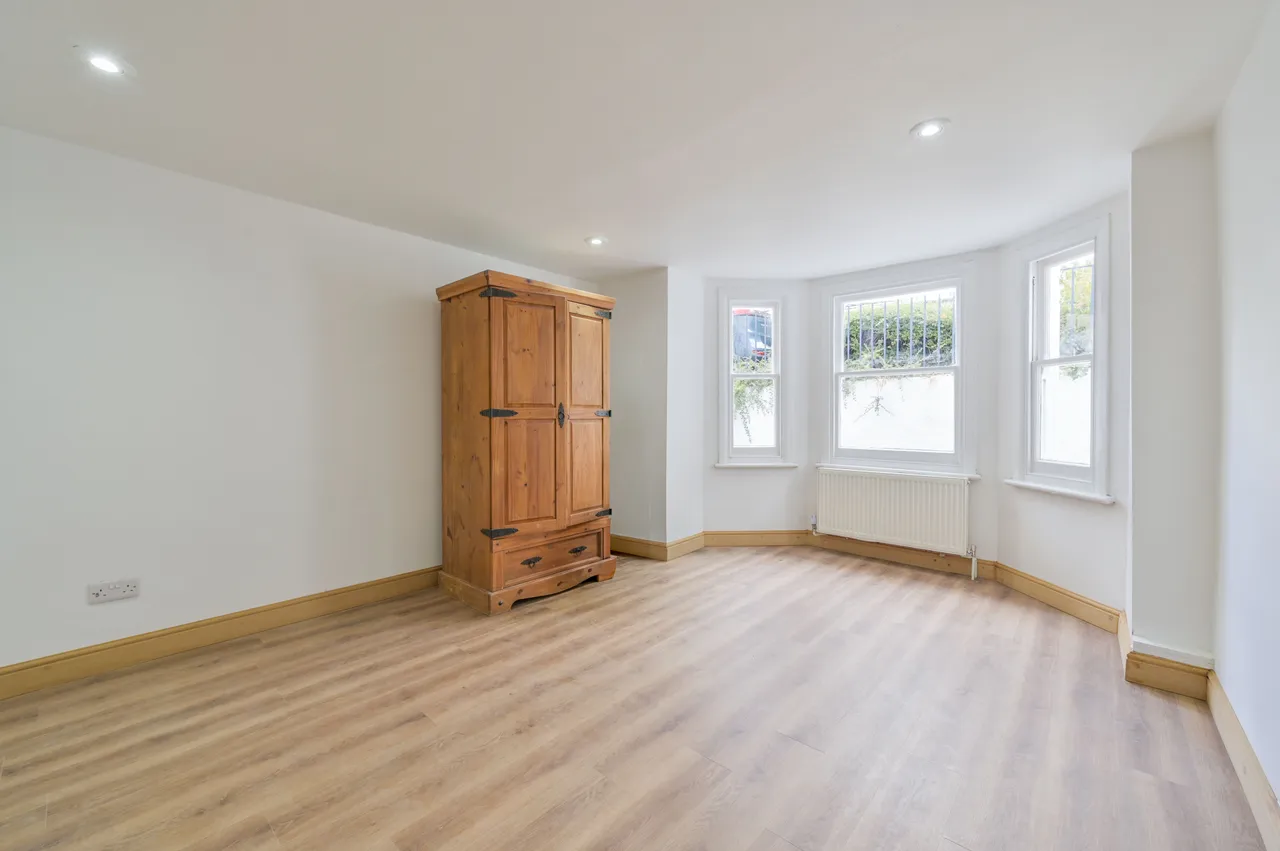 1 Hayden House, 44-46 Uxbridge Road, London, photo 4